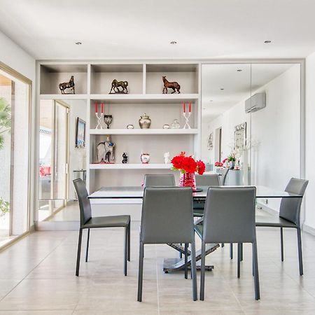 Stunning Flat With Terrace & Pool 7 Min From The Beach In Cassis - Welkeys Exterior photo